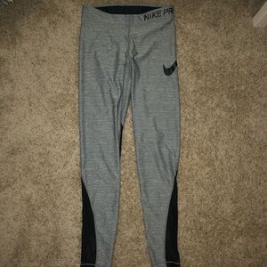 Nike leggings